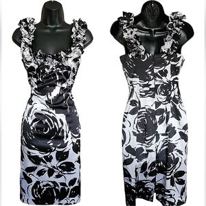 ☆White House Black Market White & Black Floral Print Split Hem Midi Dress☆